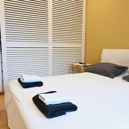 Apartament Saborna's Finest *